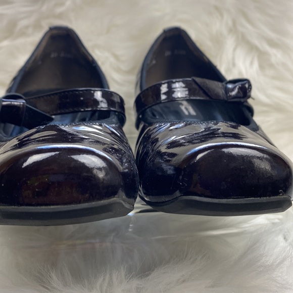 Paul Green Patent Leather Mary Jane Heel Square Toe Bow Sz 9 “Alec" EUC - Picture 6 of 10